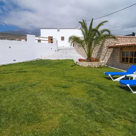 La Pardela * La Cisnera